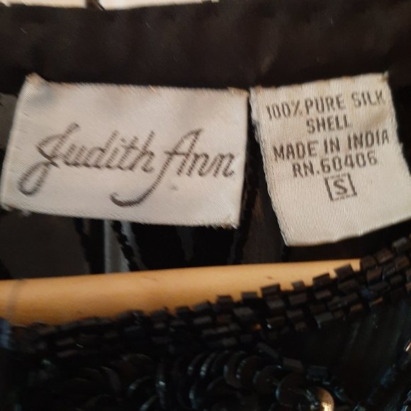 Beautiful Silk Sequined Jacket - Picture 3 of 8